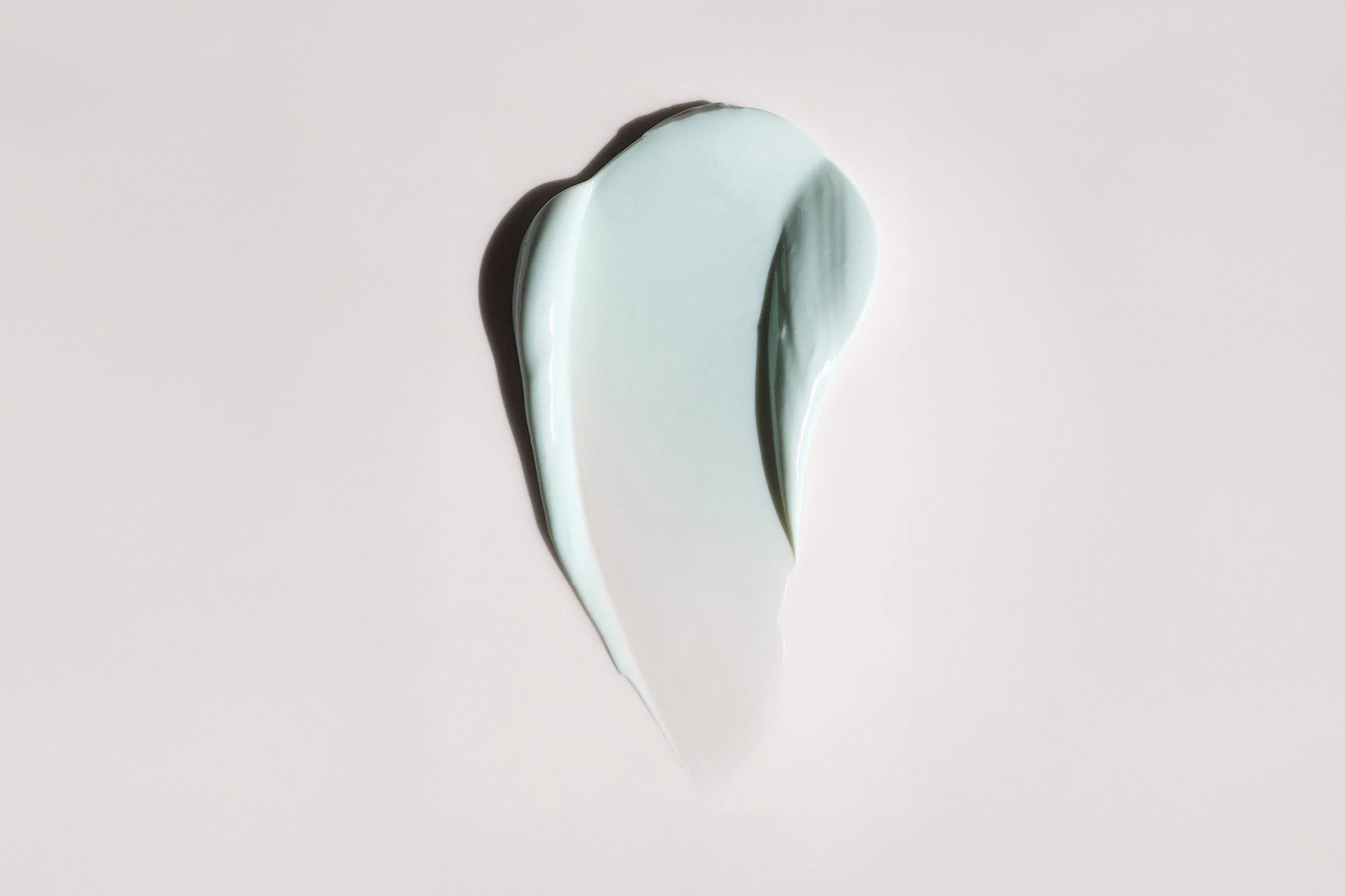 Purifying Detox Mask Consistency | Mila Moursi | Luxvivendi