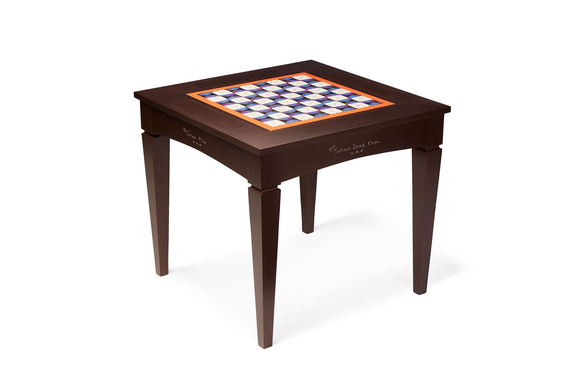 Games Tables-Alexandra Llewellyn-Luxvivendi #style_Square