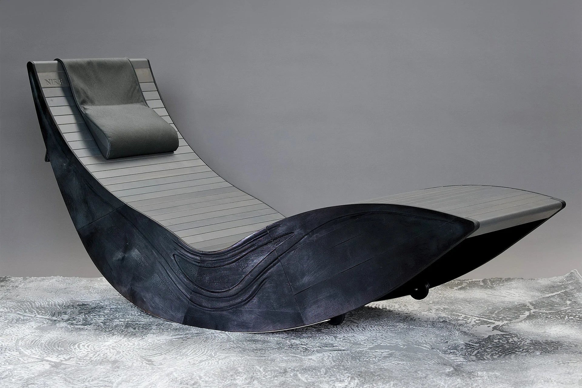 Art Lounger-nire-Luxvivendi #style_art 1